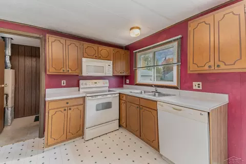 7822 Maple, Birch Run, MI 48415 photo 13