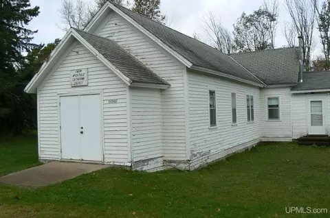 E2928 M94, Eben Junction, MI 49825