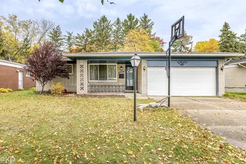 2633 Grace, Warren, MI 48091