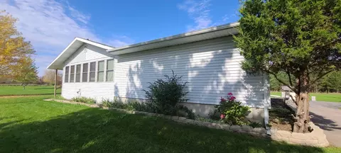 2144 Aiken, Owosso, MI 48867 photo 10