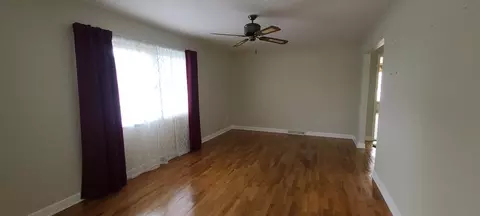2144 Aiken, Owosso, MI 48867 photo 13