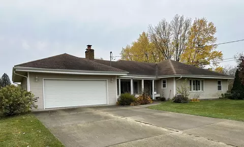 1169 Lexa, Flint, MI 48507