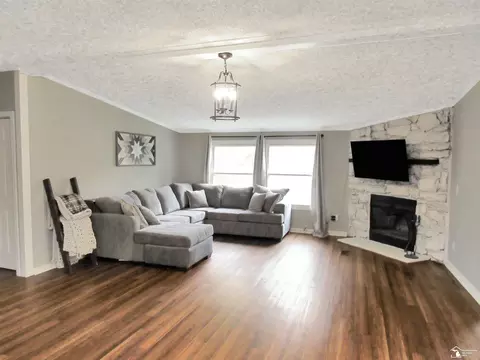 3250 Glendale, Monroe, MI 48162 photo 3
