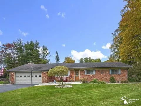 1401 Indian Crk, Temperance, MI 48182