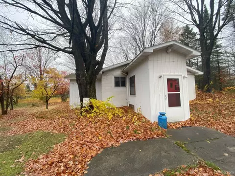8231 32nd, Rapid River, MI 49878 photo 2