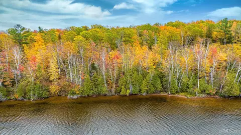 2 2 Nightingale # A, Hancock, MI 49930