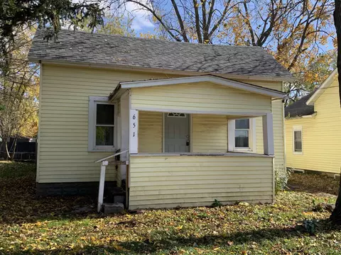 651 French, Adrian, MI 49221