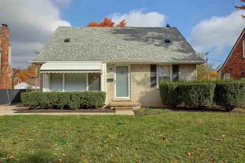 22635 Rosedale, Saint Clair Shores, MI 48080