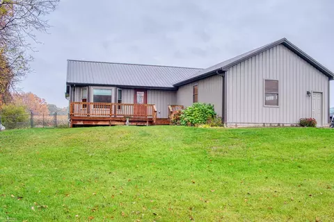 5377 S Geeck, Durand, MI 48429