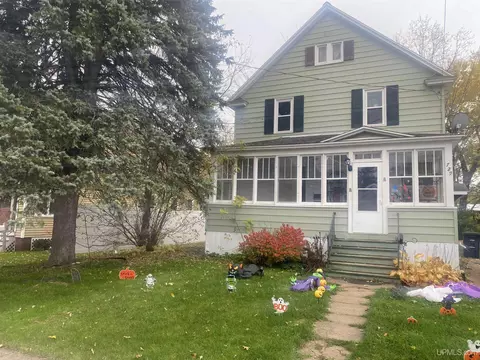 729 E Pabst, Ironwood, MI 49938