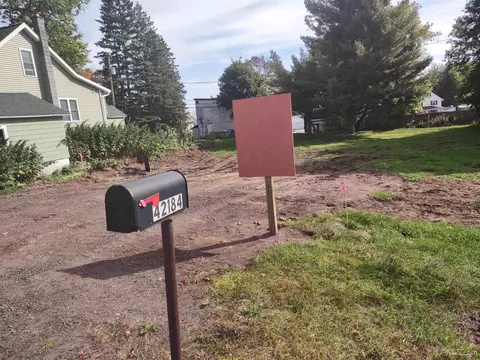 42184 N Hancock, Chassell, MI 49916