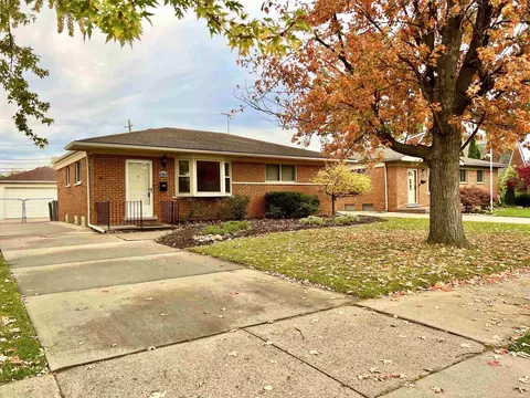 21630 Evergreen, Saint Clair Shores, MI 48082
