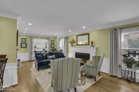 1956 Severn, Grosse Pointe Woods, MI 48236 photo 10
