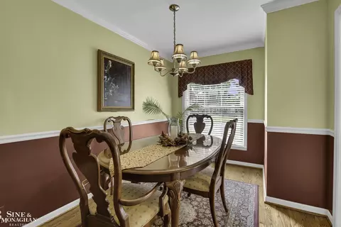 1956 Severn, Grosse Pointe Woods, MI 48236 photo 15