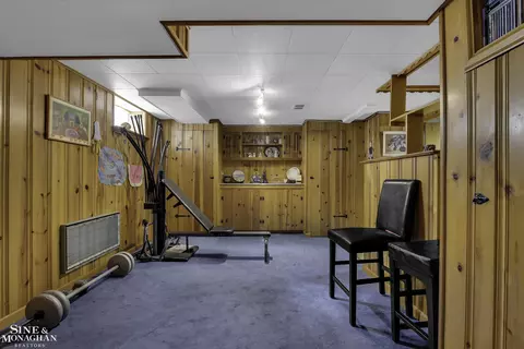 1956 Severn, Grosse Pointe Woods, MI 48236 photo 28