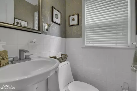 1956 Severn, Grosse Pointe Woods, MI 48236 photo 18