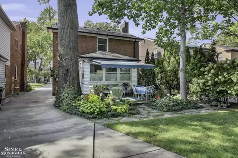 1956 Severn, Grosse Pointe Woods, MI 48236 photo 29