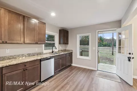 5951 E Sargent, Gladwin, MI 48624 photo 7