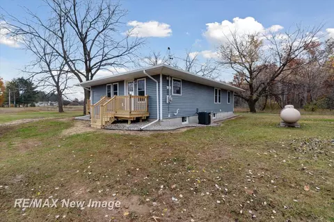 5951 E Sargent, Gladwin, MI 48624 photo 21