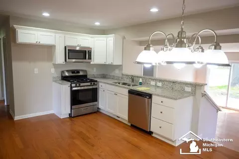 13155 Hannan, Romulus, MI 48174 photo 5
