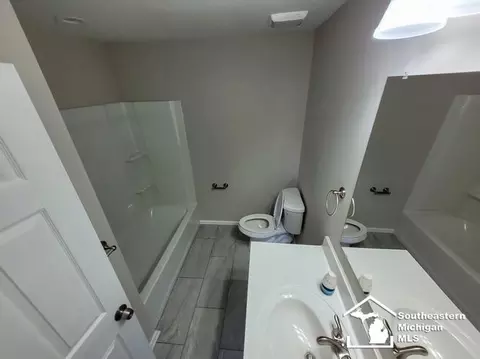 13155 Hannan, Romulus, MI 48174 photo 8