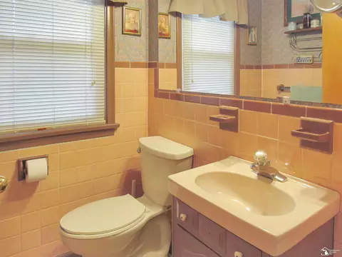 2470 10th, Monroe, MI 48162 photo 11