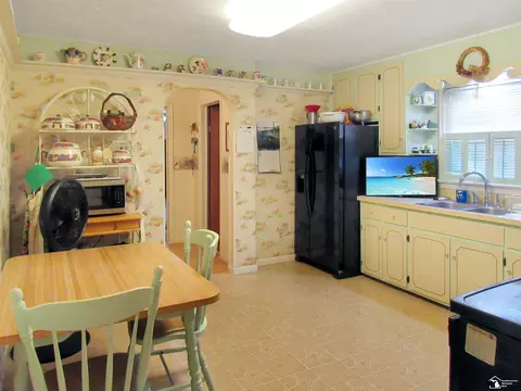 2470 10th, Monroe, MI 48162 photo 5