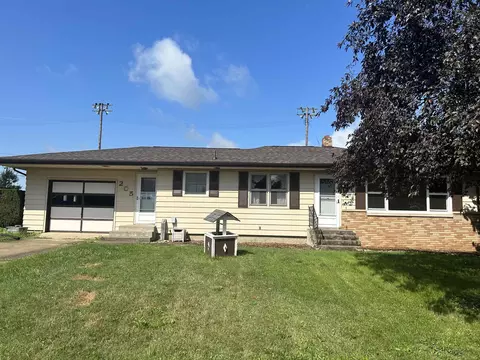 205 Karen, Galien, MI 49113