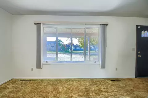 612 Cherrywood, Flushing, MI 48433 photo 7