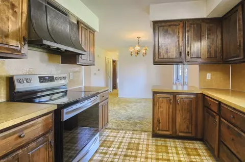 612 Cherrywood, Flushing, MI 48433 photo 14
