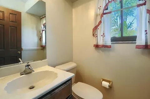 612 Cherrywood, Flushing, MI 48433 photo 17