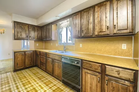 612 Cherrywood, Flushing, MI 48433 photo 11