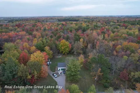 22150 Ederer, Merrill, MI 48637
