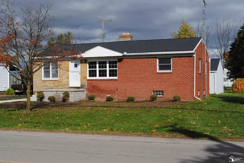 7828 Bluebush, Maybee, MI 48159