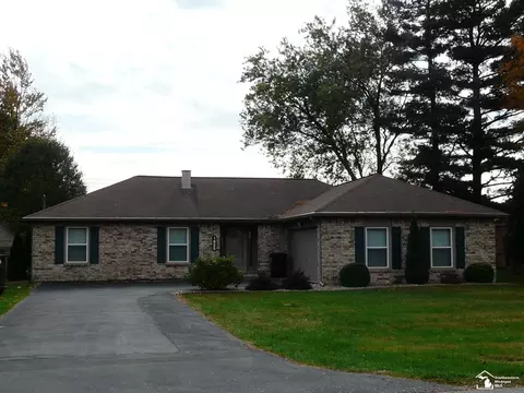 1625 Longfellow, Temperance, MI 48182 photo 2