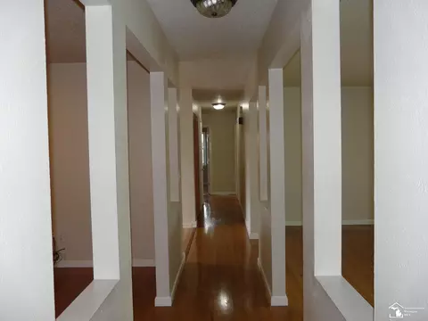 1625 Longfellow, Temperance, MI 48182 photo 8