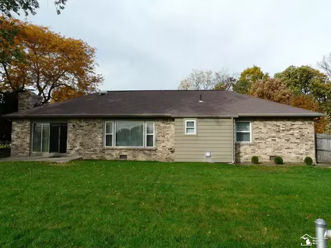 1625 Longfellow, Temperance, MI 48182 photo 4