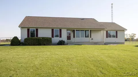 8291 N Adrian Hwy, Tecumseh, MI 49286