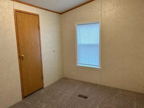 3514 Parker, Gladwin, MI 48624 photo 12