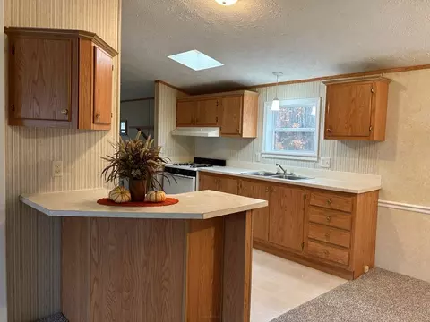 3514 Parker, Gladwin, MI 48624 photo 2