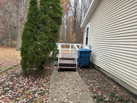 3514 Parker, Gladwin, MI 48624 photo 17