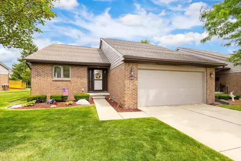 45790 Meadows, Macomb, MI 48044