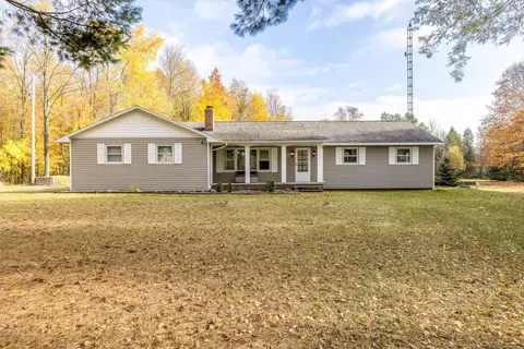 8130 Eleventh, Forestville, MI 48434