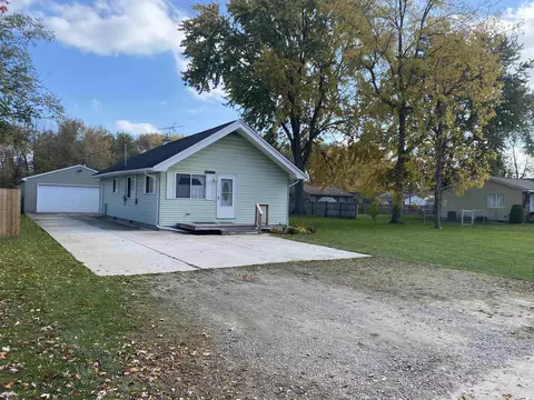 39680 Detroit, Harrison Township, MI 48045