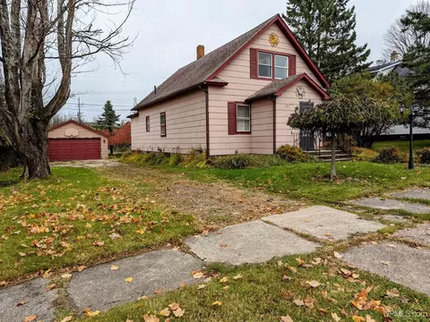 423 Amber, Iron River, MI 49935