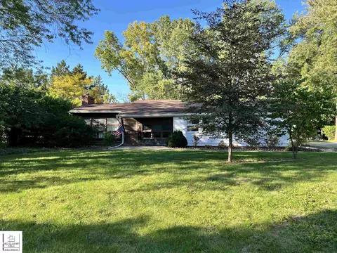 10071 E Lippincott, Davison, MI 48423