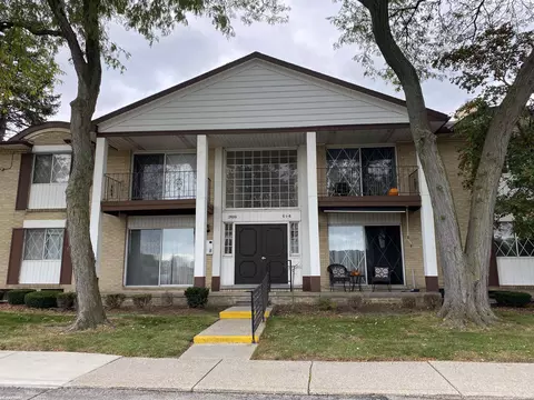 29201 Hayes UNIT G4, Warren, MI 48088