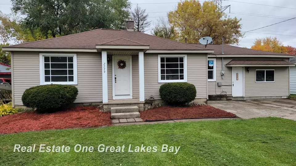 2779 Ohio, Saginaw, MI 48601 12 Photos Movoto