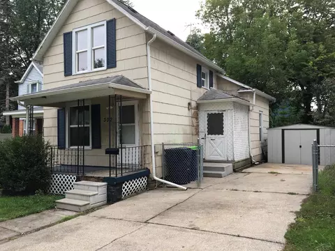 302 S Warner, Bay City, MI 48706
