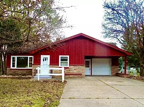 505 Fairbanks, Iron Mountain, MI 49801